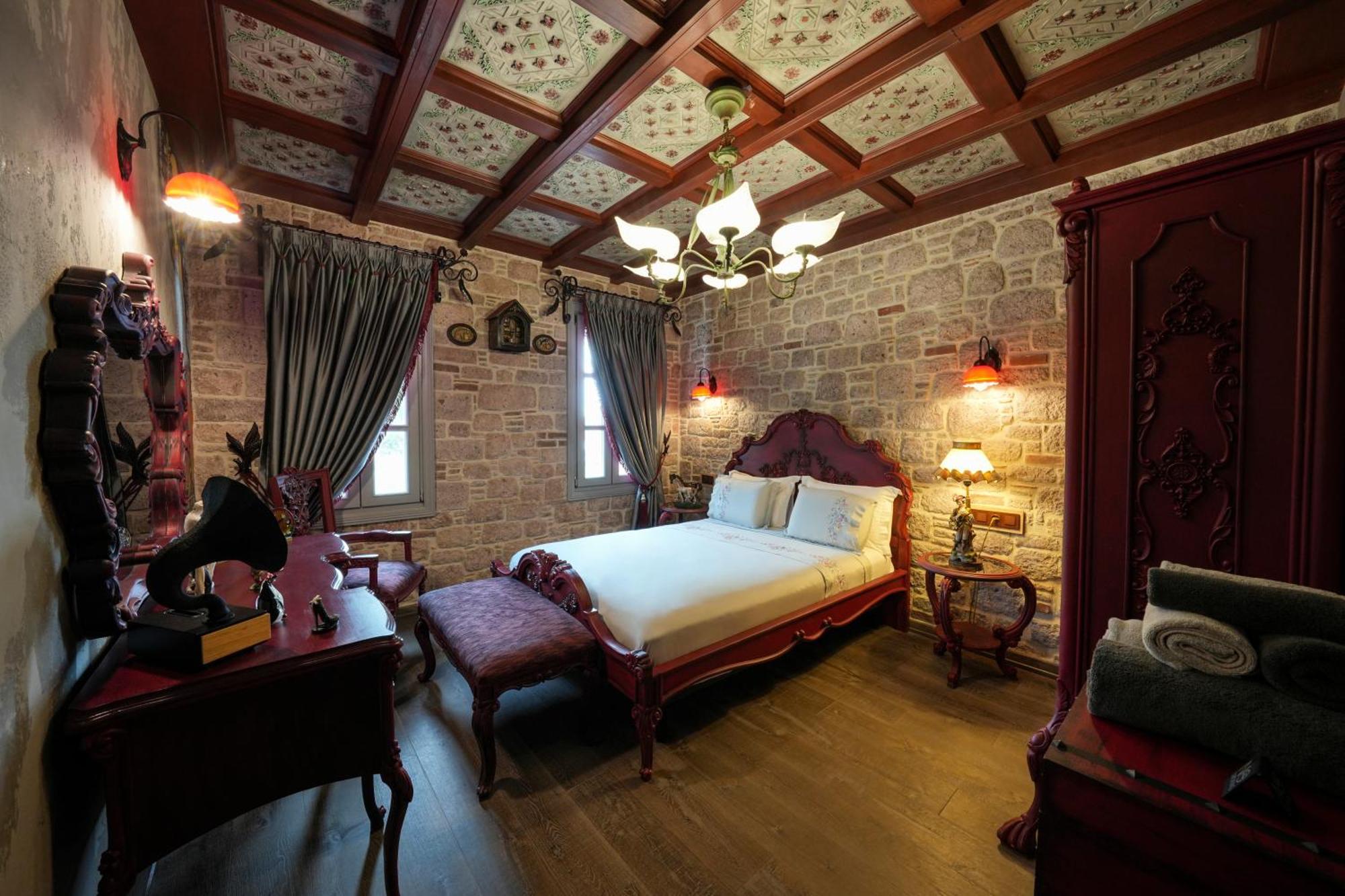 Hotel Naz Su Cunda Zewnętrze zdjęcie