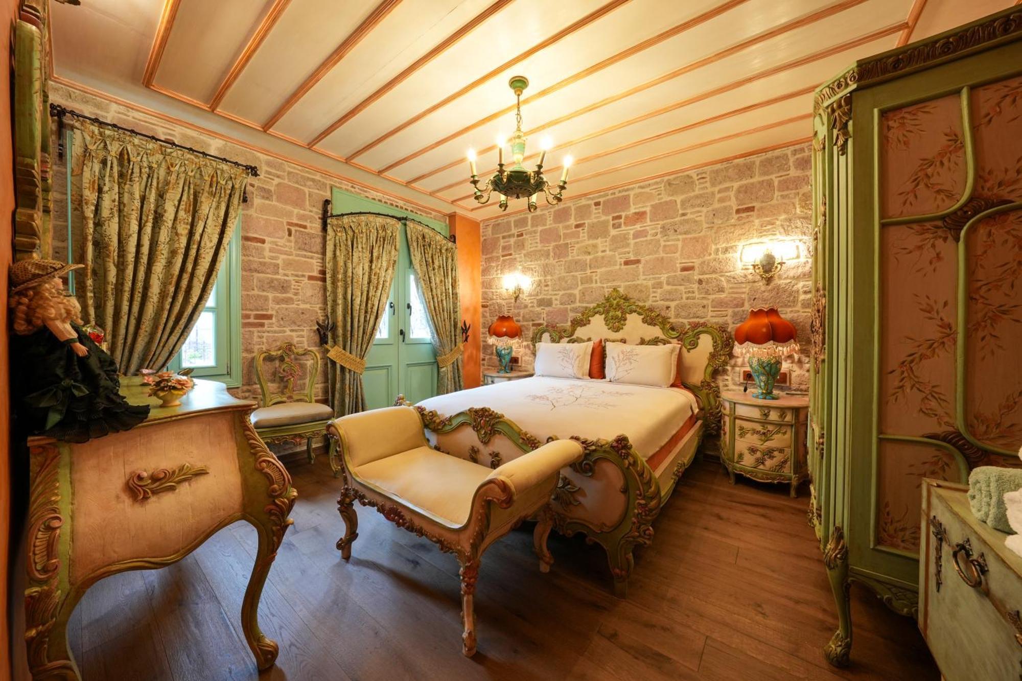 Hotel Naz Su Cunda Zewnętrze zdjęcie