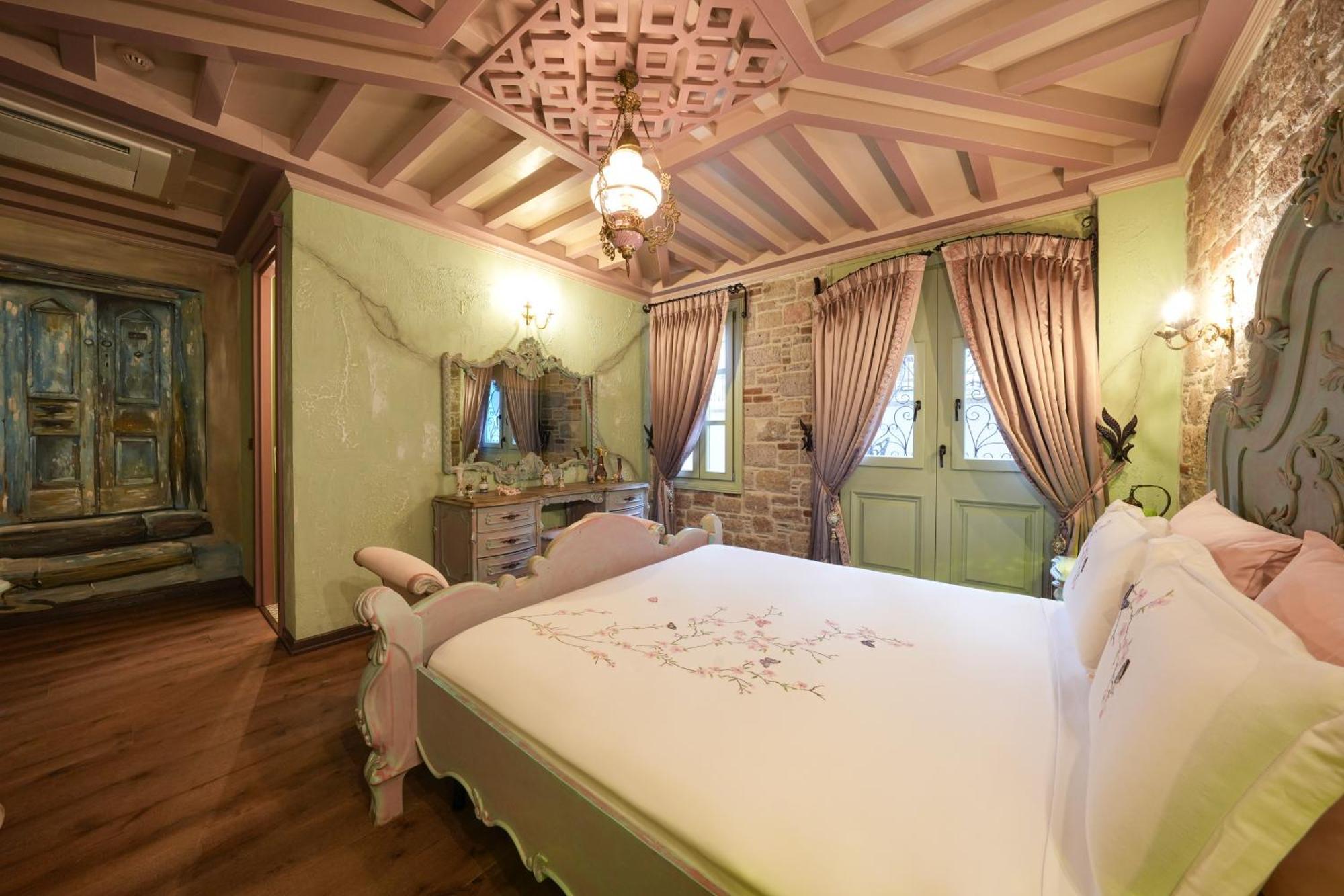 Hotel Naz Su Cunda Zewnętrze zdjęcie